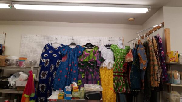 African Female Clothes - Image 4